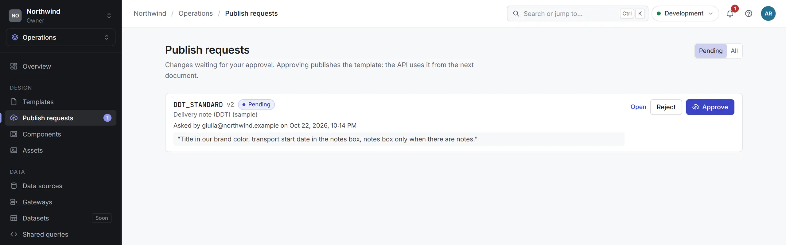 The Publish requests page of the approver: the delivery note template, version 2, waiting, with the note of the person who asked and the Open, Reject and Approve buttons.